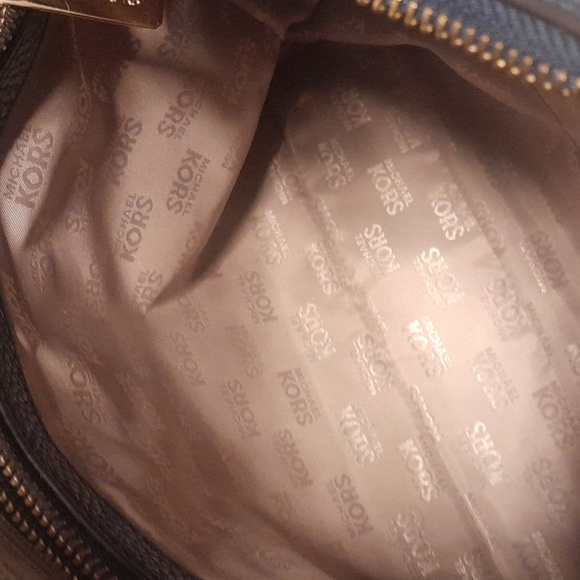 Michael Kors Purse - Picture 2 of 5